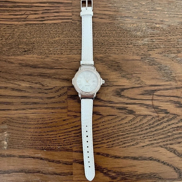 Stunning Swiss Legends Diamonds South Beach Collection Watch - Picture 1 of 5